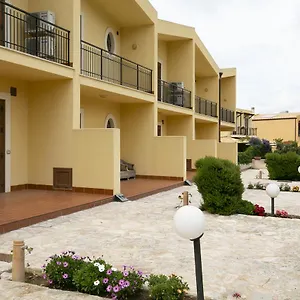 Residence Eneide 3*, Valderice Italia