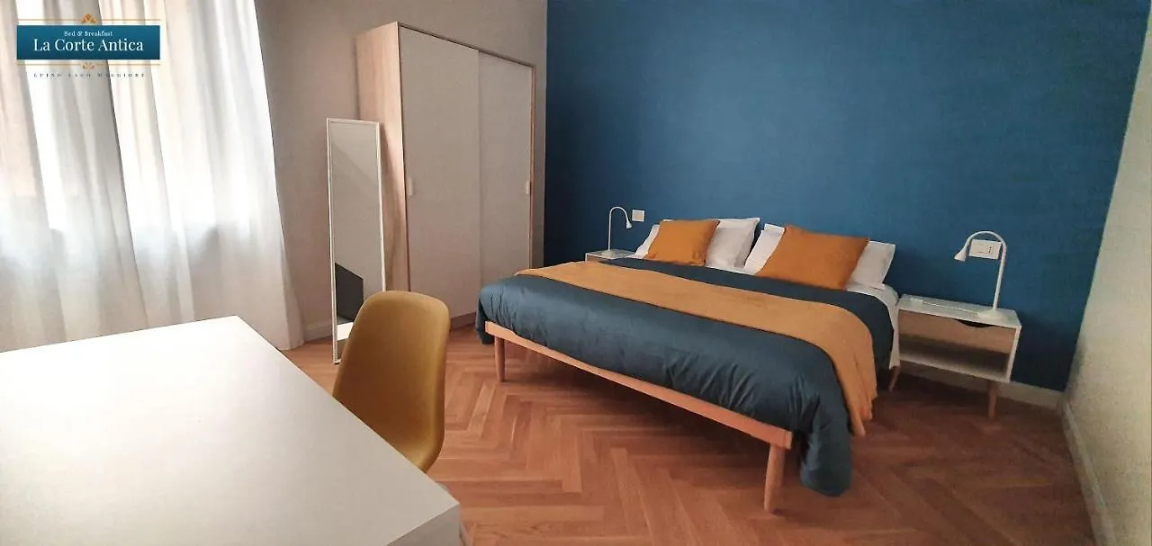 B&B La Corte Antica - Luino Lago Maggiore فندق مبيت وإفطار